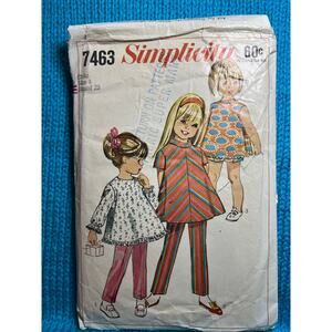 Simplicity 7463 Sewing pattern Girls dress pants shorts 1960s size 4